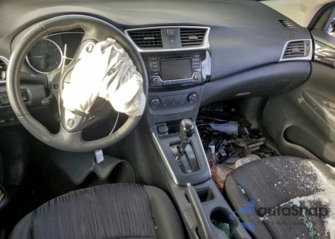 2017 Nissan Sentra S z USA, uszkodzony, nr VIN 3N1AB7AP3HY296459